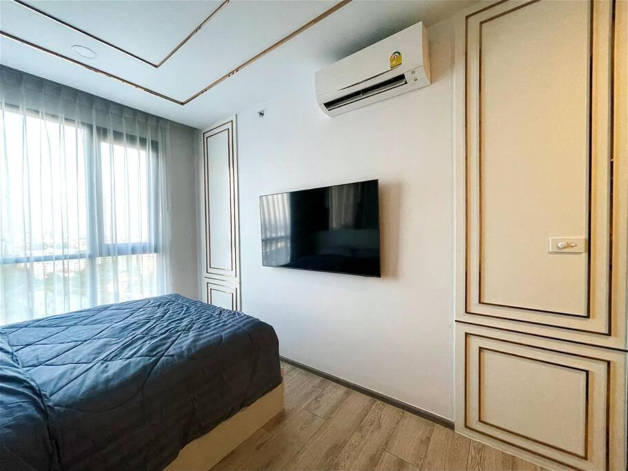Luxury house Bangna photo 2