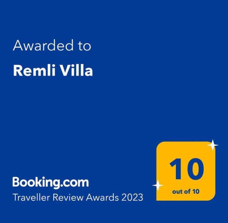 Remli Villa photo 2