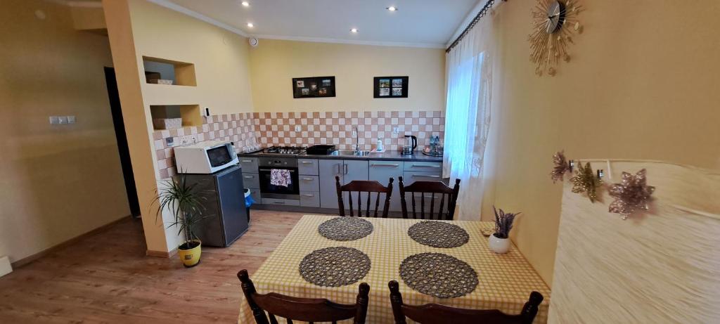 Apartament Alcatraz z kominkiem Kamienna Góra photo 4