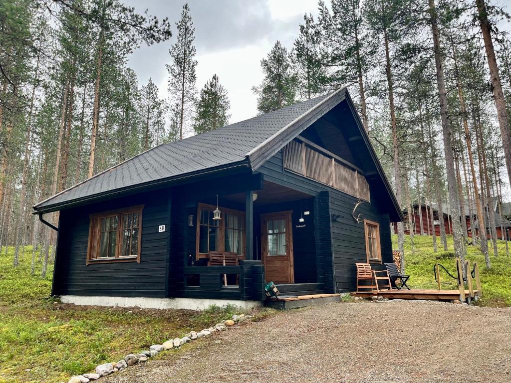 Pyhä Saukonpiilo photo 1