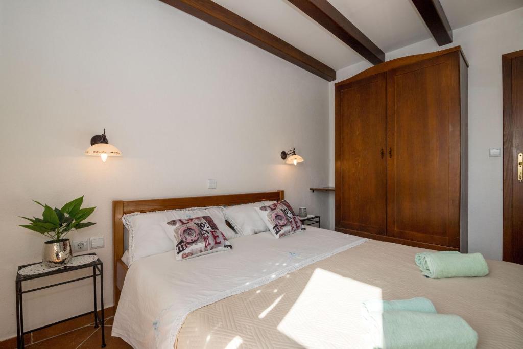 Apartment Zvonimir photo 2