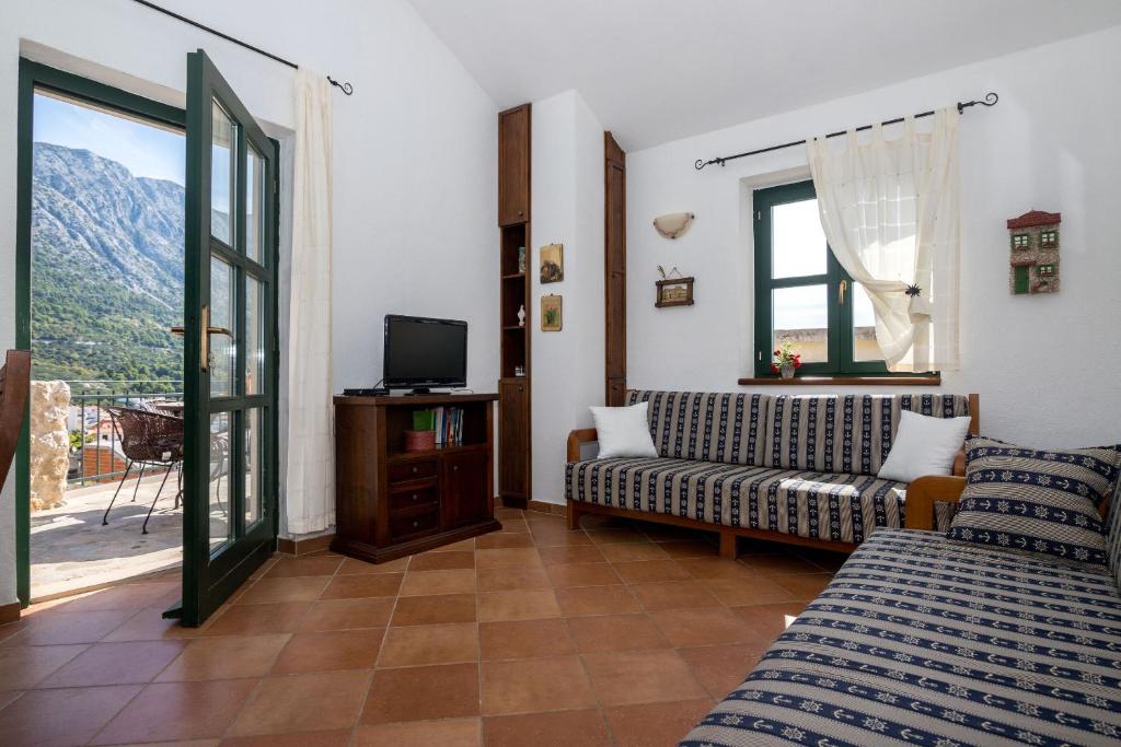 Apartment Zvonimir photo 4