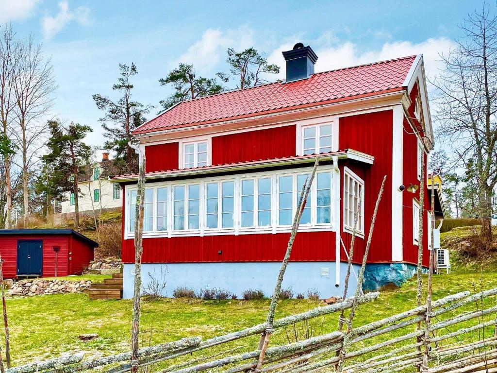 Holiday home FÅRBO II photo 2