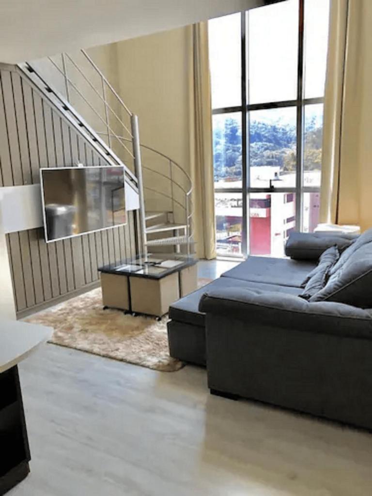 Saint Sebastian Flat 615 - Com Hidro! até 4 pessoas, Duplex, no centro