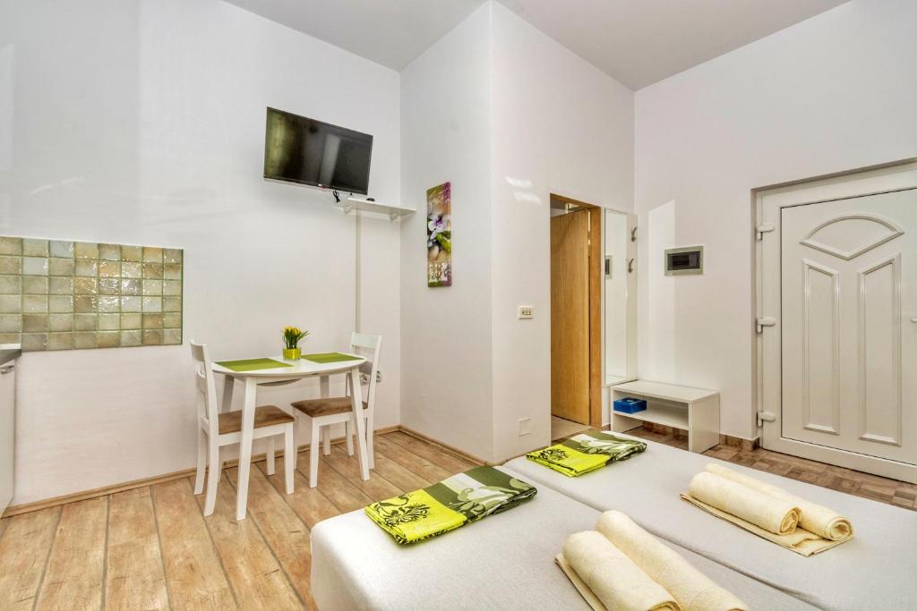 Studio Green Oasis L&D photo 4