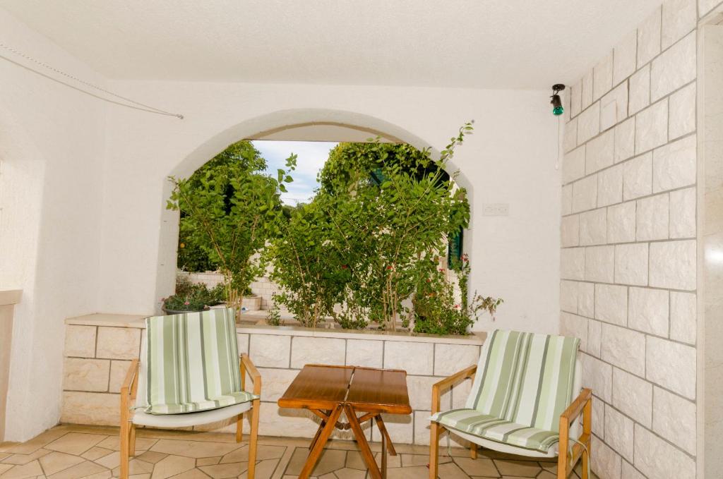 Apartments Klisovic photo 4