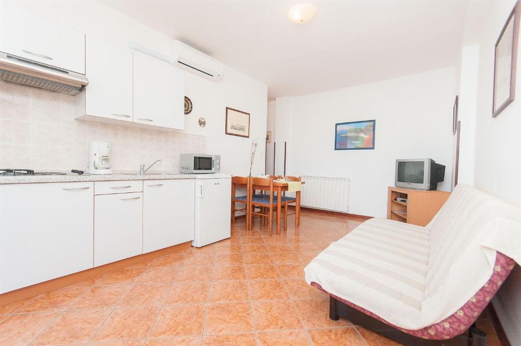 Apartments Luciana photo 2