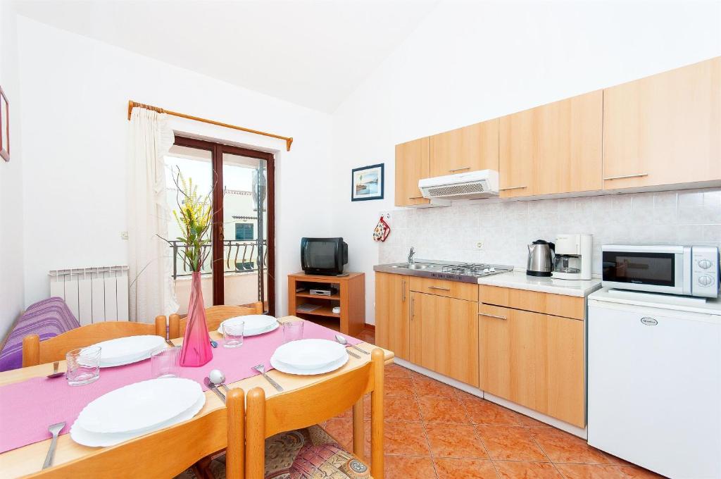 Apartments Luciana photo 3