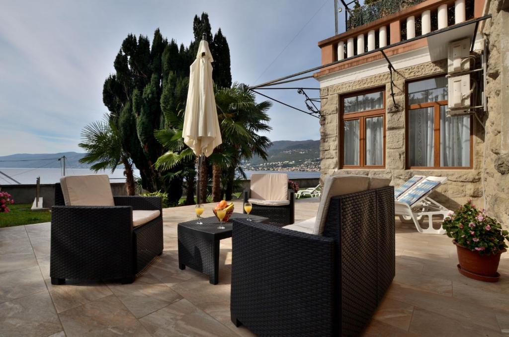 Apartments Romina photo 2