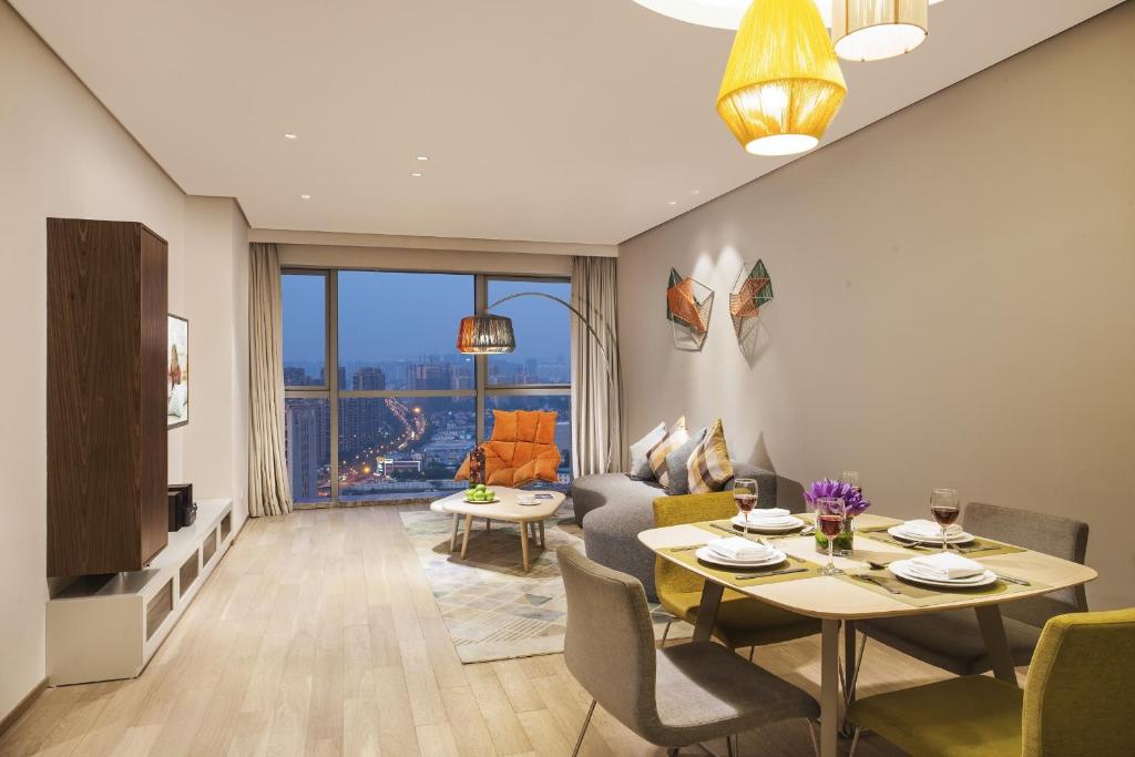 Апартаменты (Представительский номер с 2 спальнями (с 4 завтраками)), Citadines Intime City Hangzhou