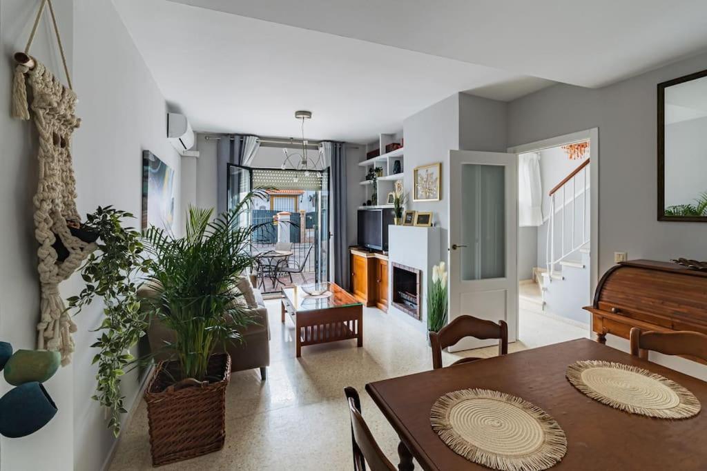 Sevilla Aljarafe Home. photo 1