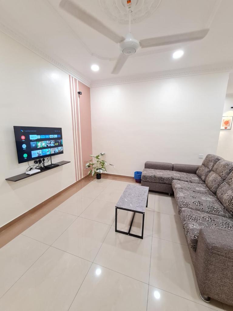 Air-home M9 Simpang, 4Bedroom, 10Pax, Netflix photo 2