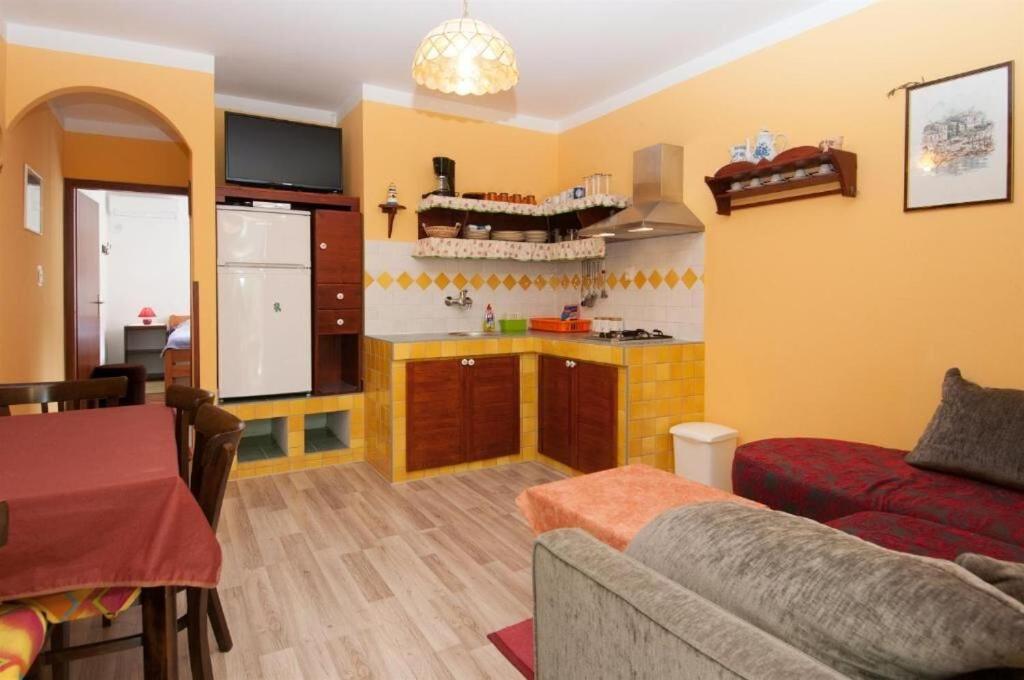 Apartments Nevenka photo 3