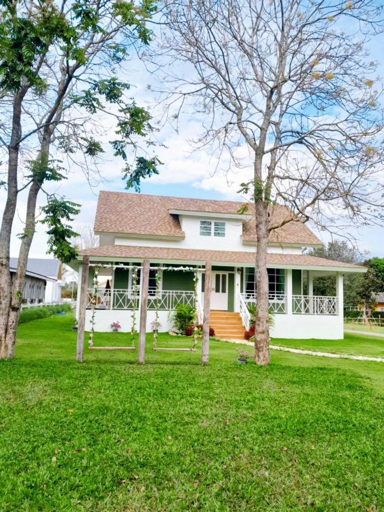 ถึงเที่ยงวัลเลย์เขาใหญ่ Thungtheiyng valley khaoyai