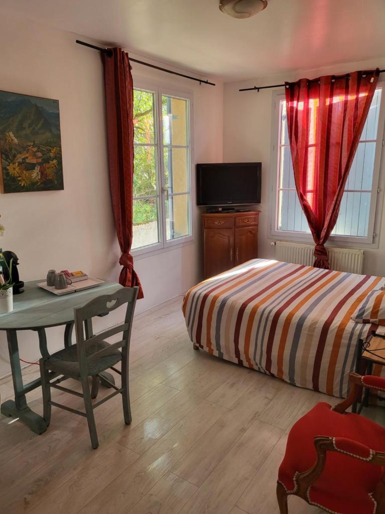 Le clos Fleury Cluny photo 1