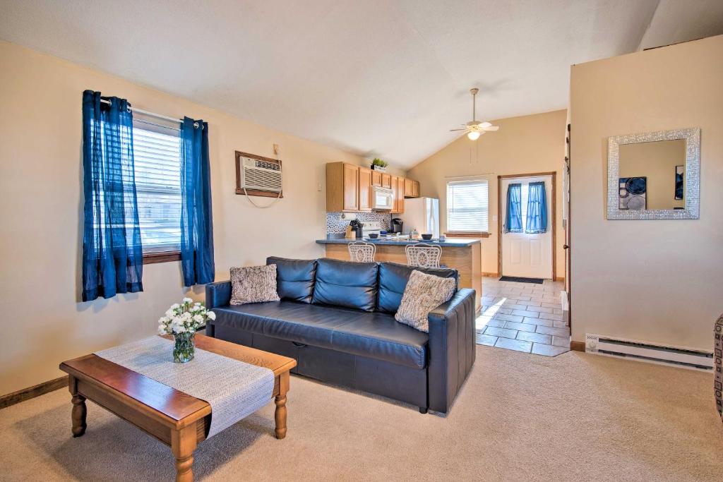 The Brewer Guesthouse Tiny Home with Patio and Yard! photo 3