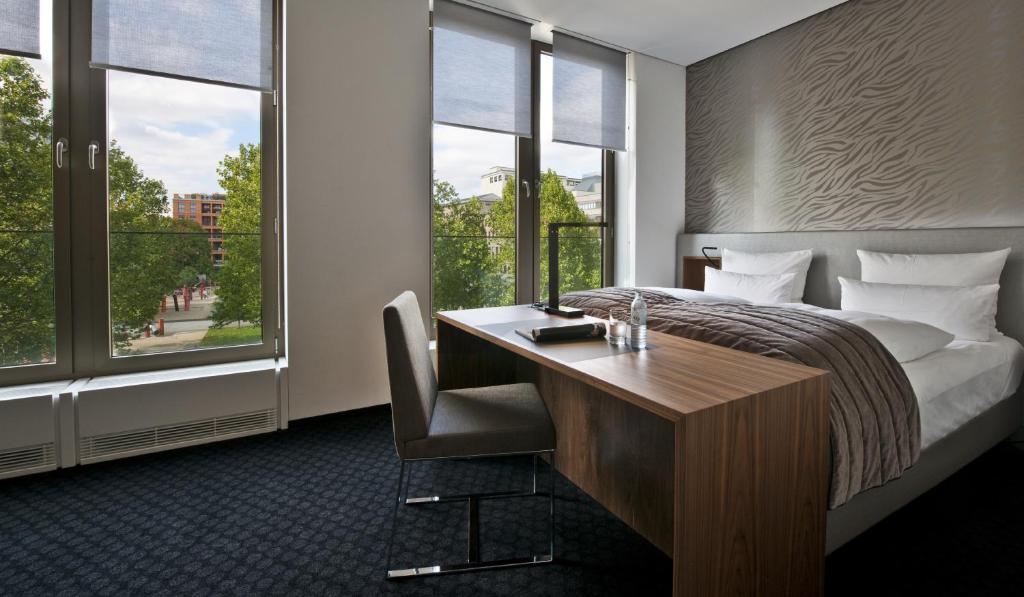 Двухместный (Двухместный номер Делюкс с 1 кроватью), COSMO Hotel Berlin Mitte