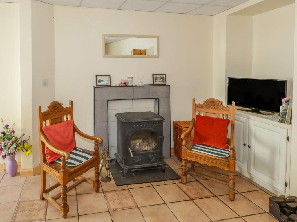 Glebe House photo 3