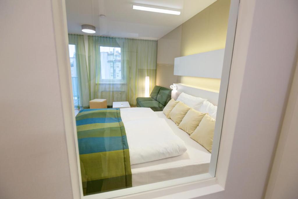 Апартаменты (Улучшенные апартаменты с балконом), Aparthotel Smart Apart Living