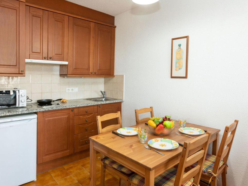 Apartment Poble Amarres II by Interhome photo 2
