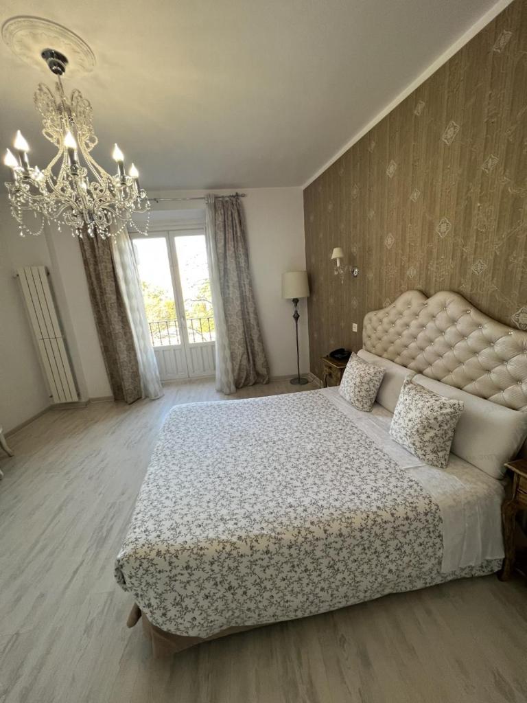 Hostal Central Palace Madrid photo 3