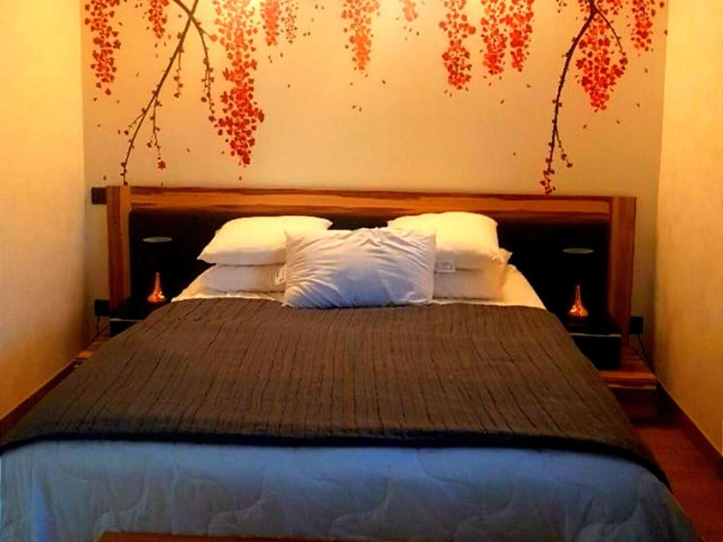 Magnificent cottage in Payzac with heated pool photo 4