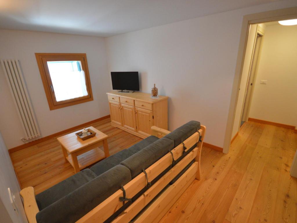 Apartment Cjase Fravins-4 by Interhome photo 4