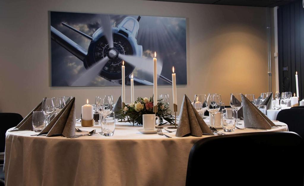 Park Inn by Radisson Oslo Airport Hotel West photo 3
