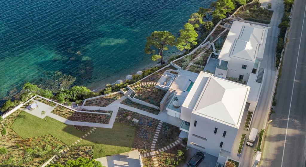 Super Luxury Skiathos Villa - Seven Stunning Bedroom Suites - Villa Levanta - Achliades photo 2