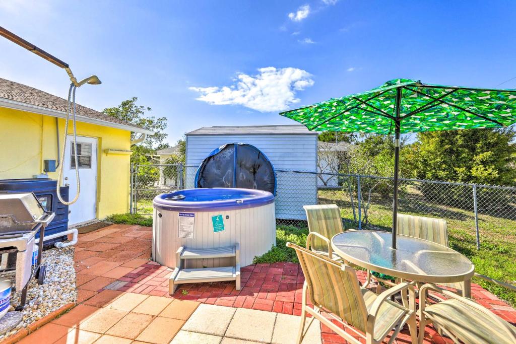 Venice Home with Private Pool, 7 Mi to Beach! photo 2