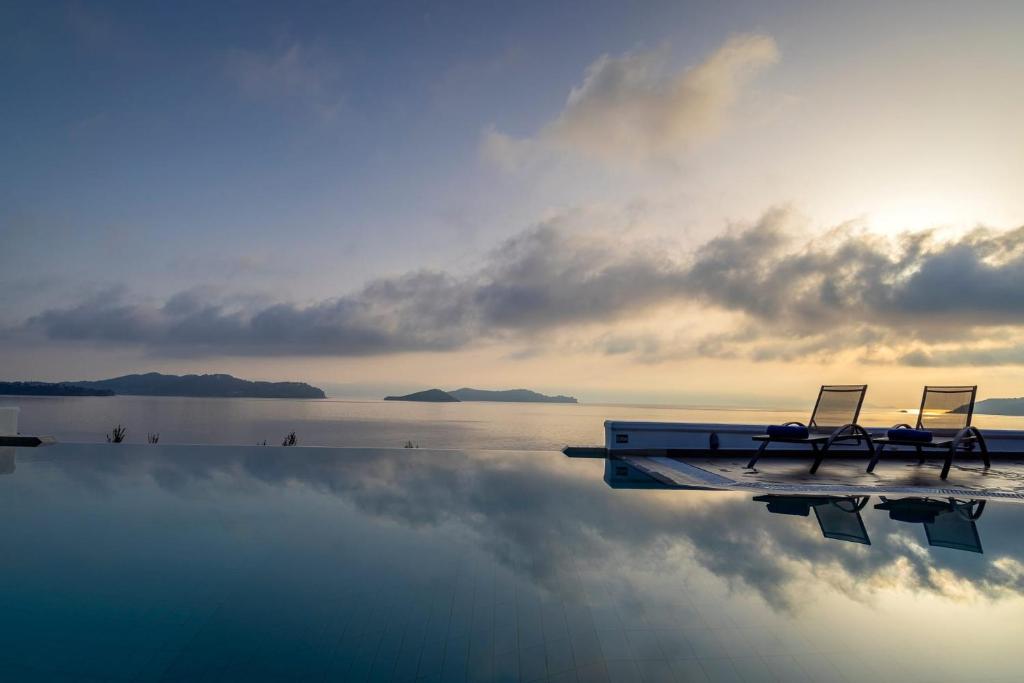 Super Luxury Skiathos Villa - Seven Stunning Bedroom Suites - Villa Daphne - Achliades photo 1
