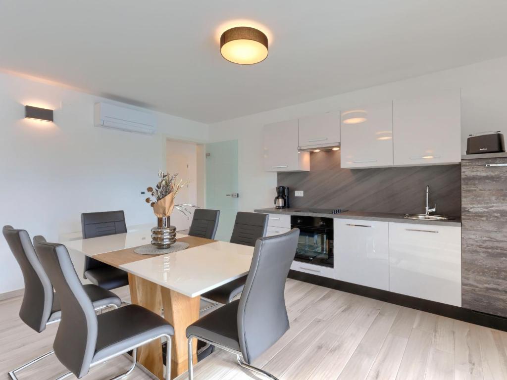 Apartment Villa Galici-1 by Interhome photo 4