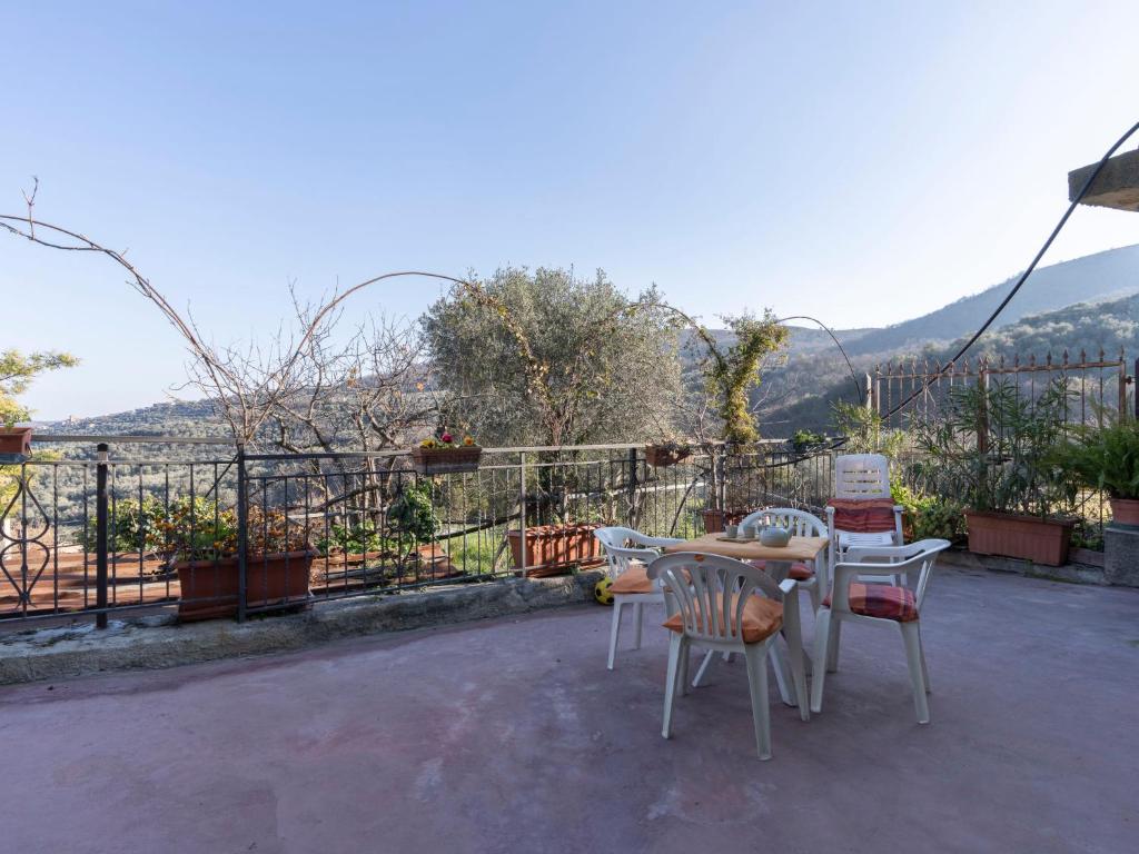 Holiday Home Lory House by Interhome photo 3
