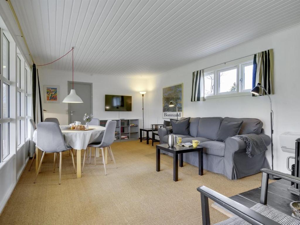 Holiday Home Kate - 1km from the sea in Sealand by Interhome photo 2