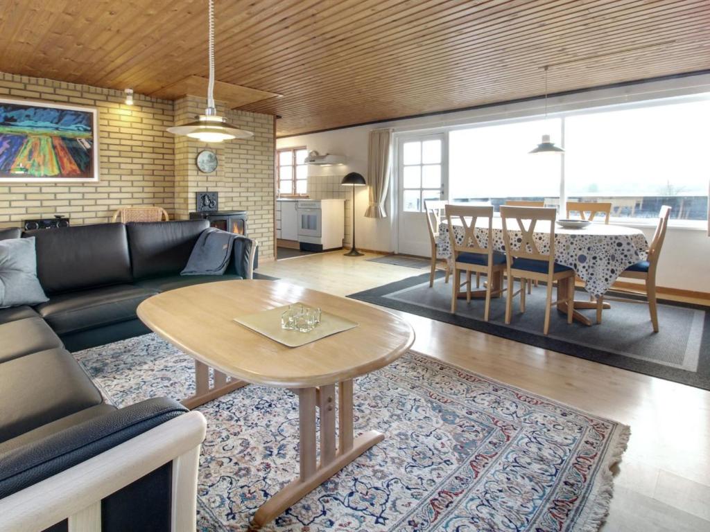 Holiday Home Agot - 3-3km from the sea in Western Jutland by Interhome photo 4