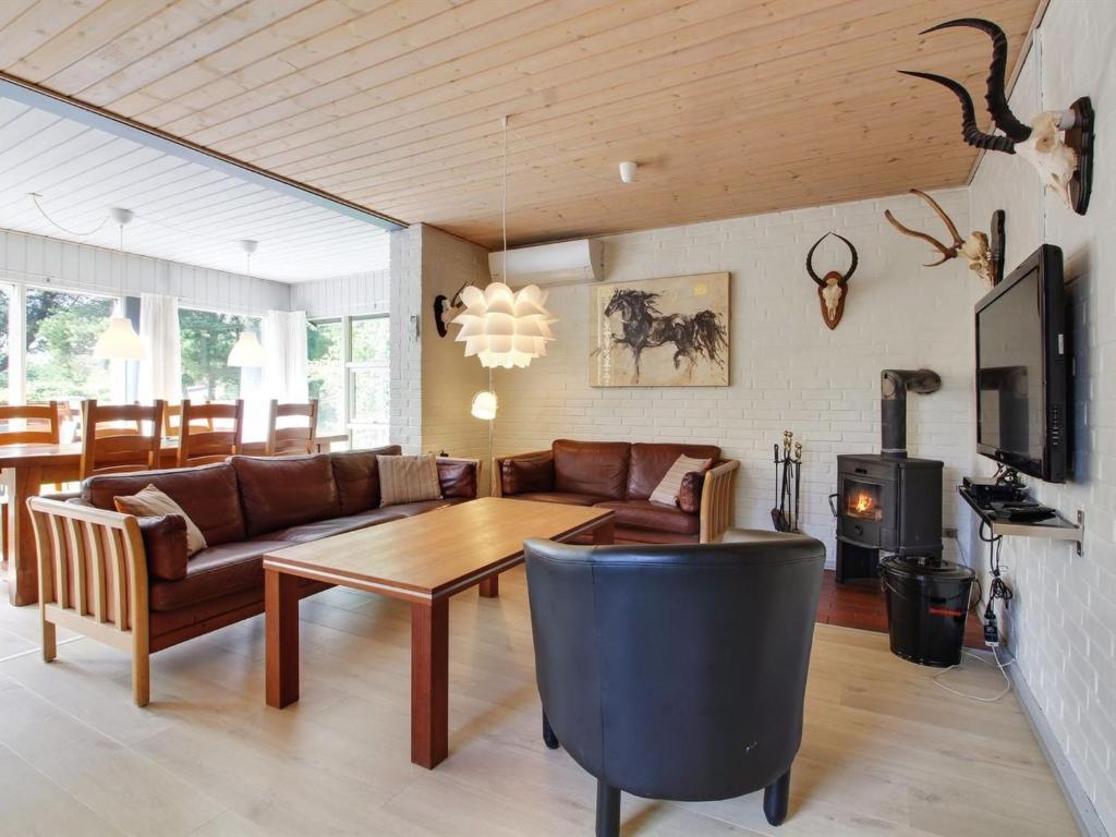 Holiday Home Syriel - 1km from the sea in Western Jutland by Interhome photo 1
