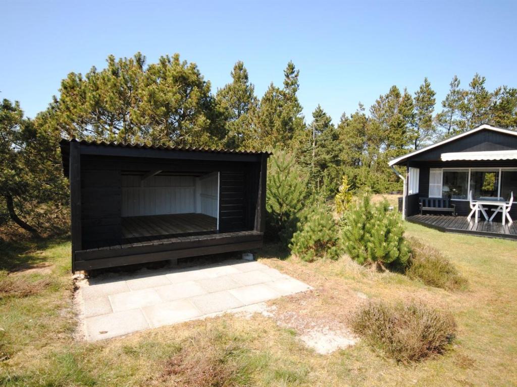 Holiday Home Elen - 2-1km from the sea in Western Jutland by Interhome photo 3