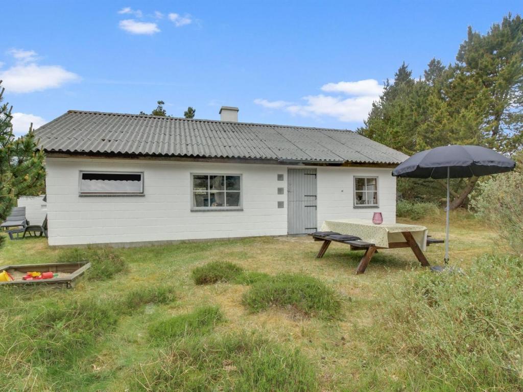Holiday Home Mariska - 1-8km from the sea in Western Jutland by Interhome photo 2