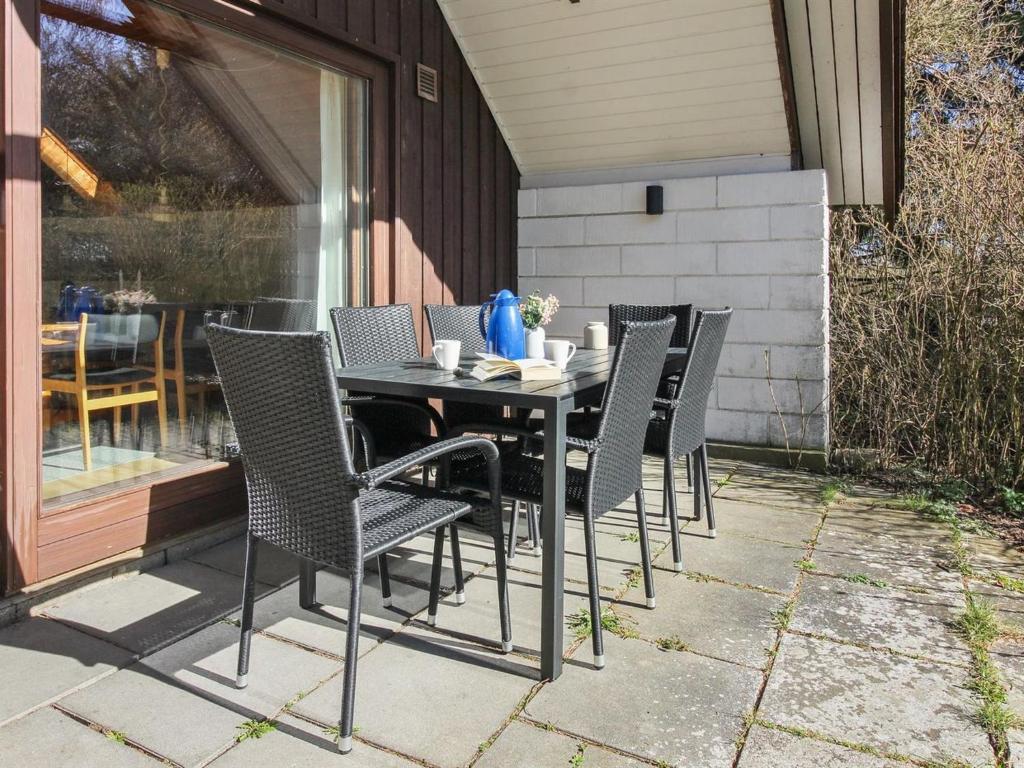 Holiday Home Runi - 400m from the sea in Western Jutland by Interhome photo 1