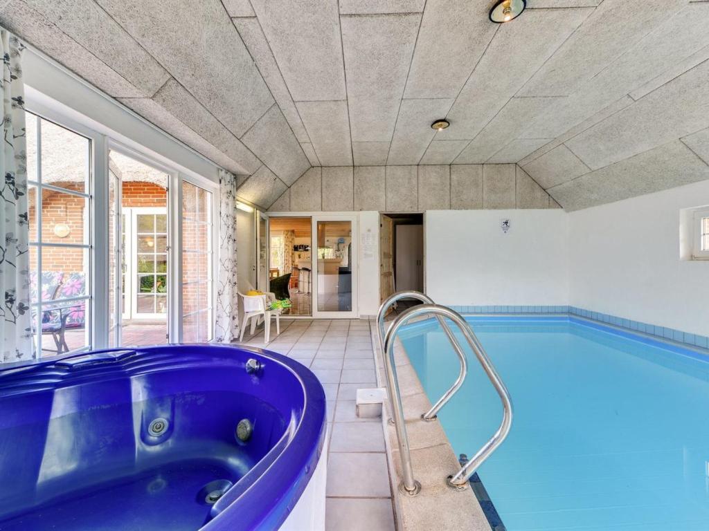 Holiday Home Naya - 2-5km from the sea in Western Jutland by Interhome photo 3