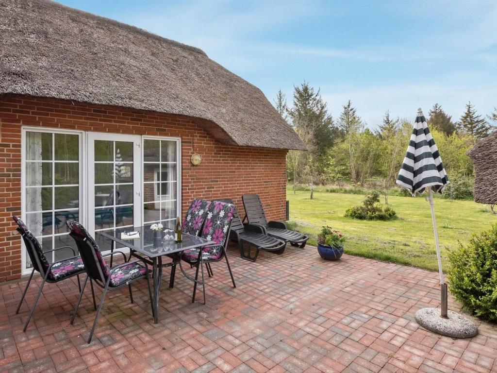 Holiday Home Naya - 2-5km from the sea in Western Jutland by Interhome photo 1