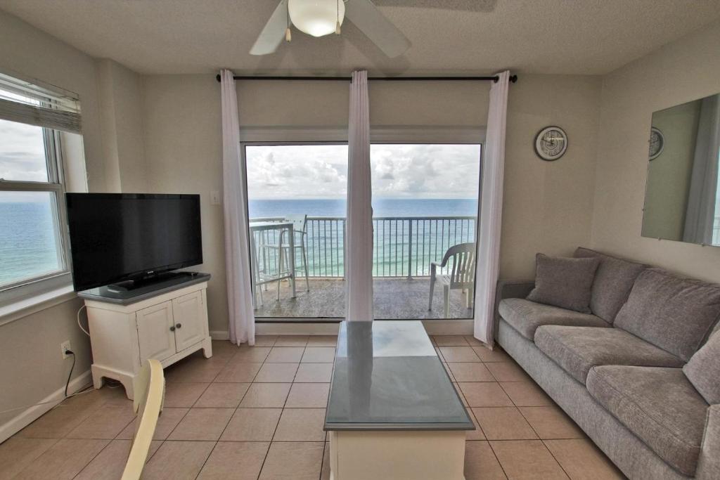 Tradewinds 901 image