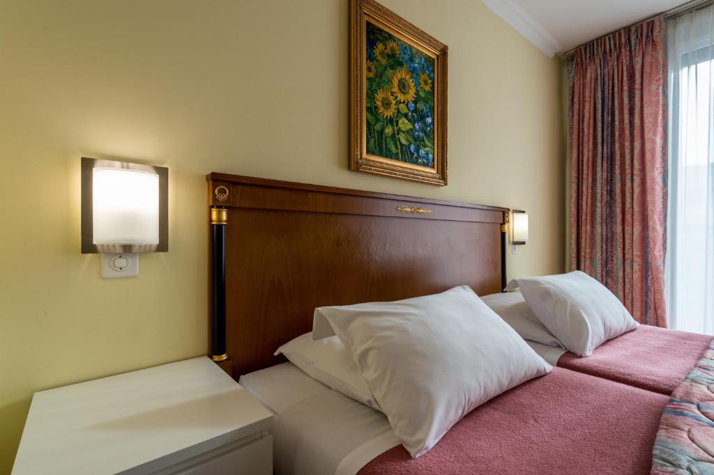 Двухместный (Двухместный номер с 2 отдельными кроватями), Hotel Churchill
