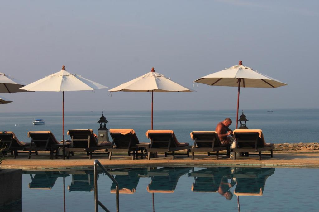 Mukdara Beach Villa & Spa Resort photo 2