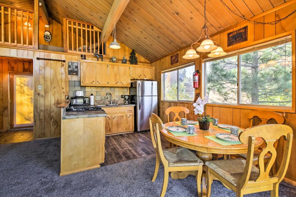 Charming Big Bear Cabin with Deck - 5 Mi to Resort! photo 3