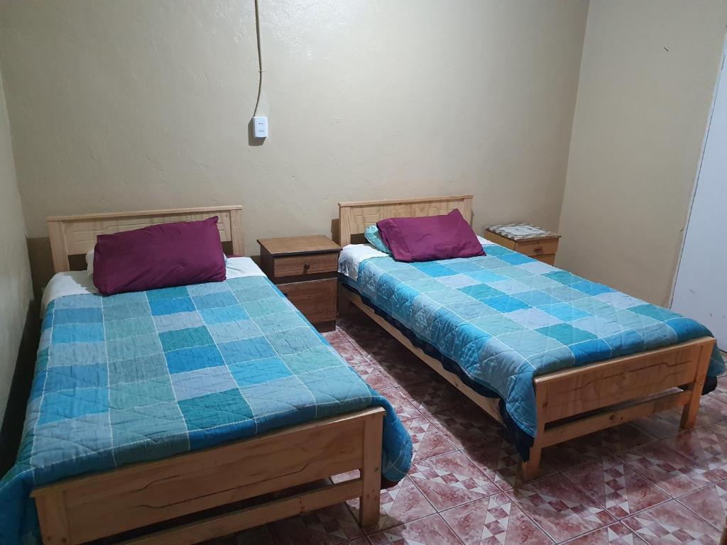 Laura Hostal photo 1