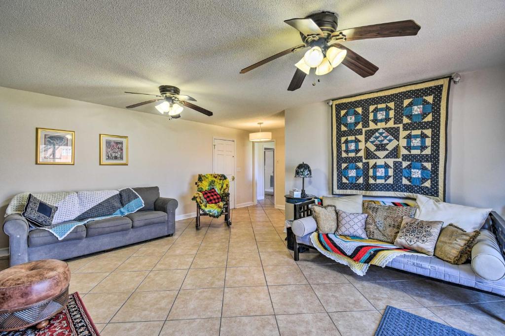 Spacious Chesapeake Home with Pool Table! photo 3