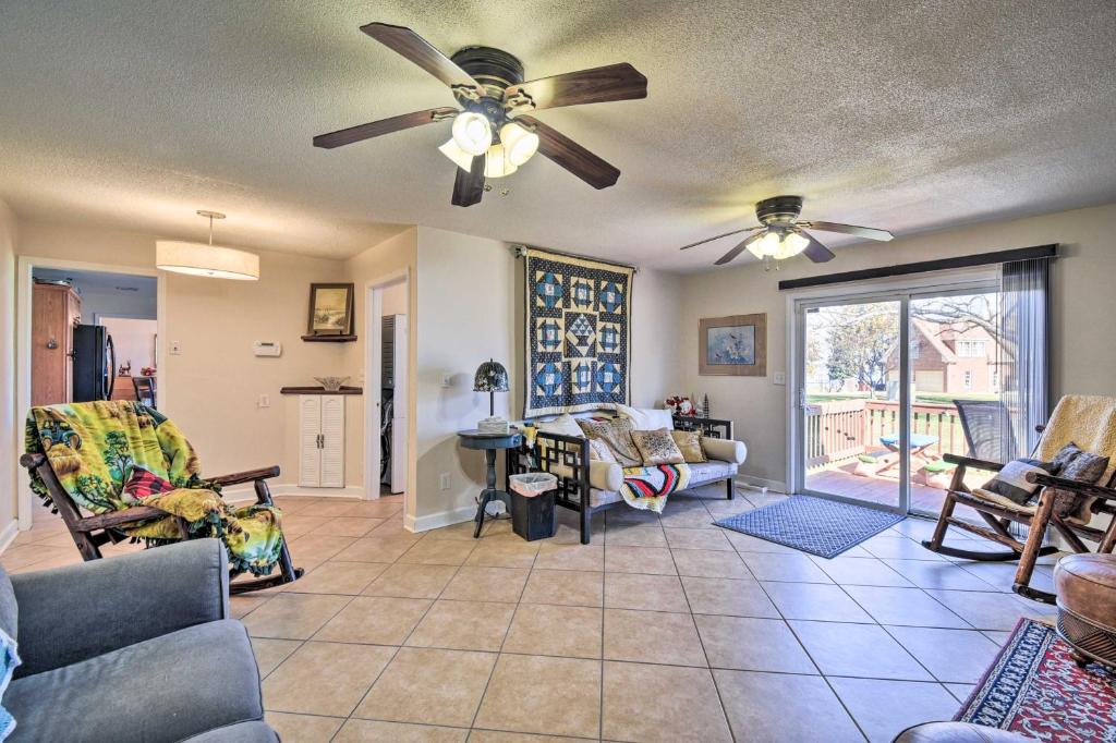 Spacious Chesapeake Home with Pool Table! photo 4
