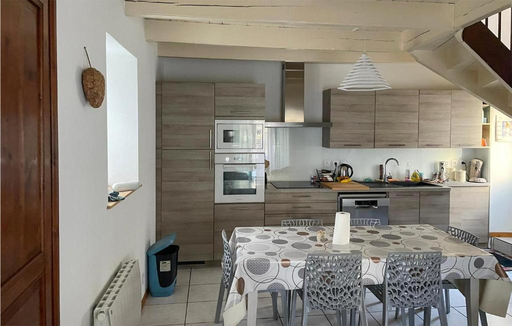 Stunning Home In Plouha With Wifi And 2 Bedrooms photo 1
