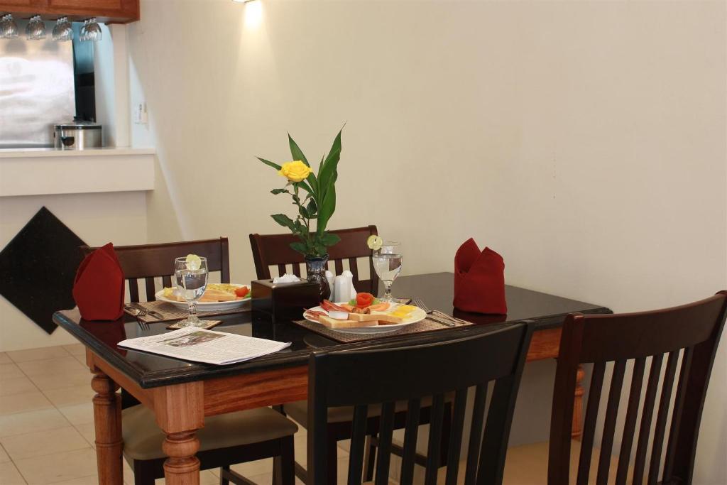 Lux Riverside Hotel & Apartment photo 2